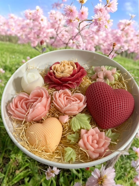 Handmade Candle, Flowers, Heart, House warming gift, Home Decor, Grat Gift