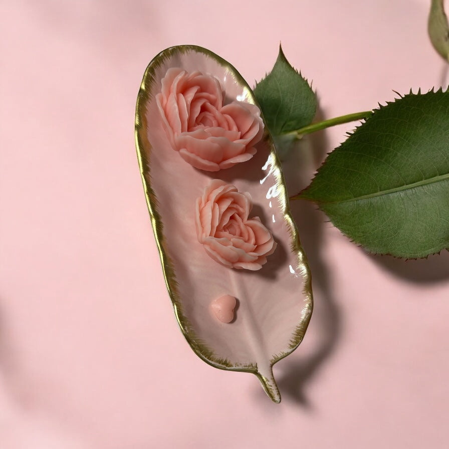 Rose Dreamlight Candle, Handmade Candle , Beautiful Decor,  Flower Candle, Soy candle, Handmade Gift,